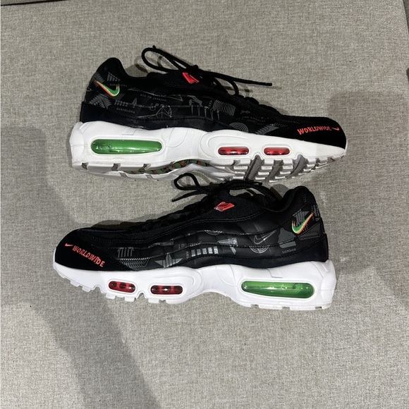 Nike Air Max 95 Worldwide - Picture 1 of 8